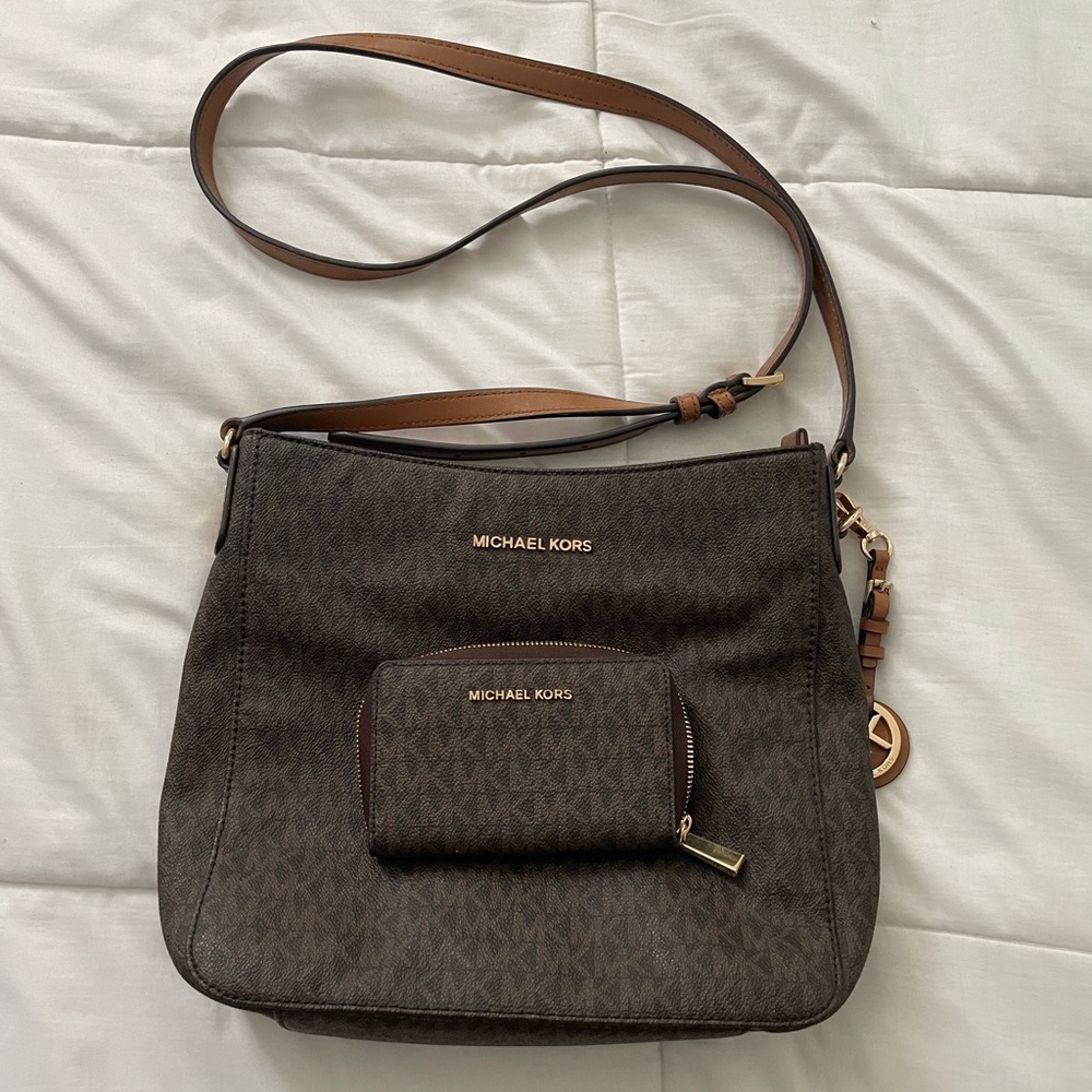 Michael Kors Crossbody